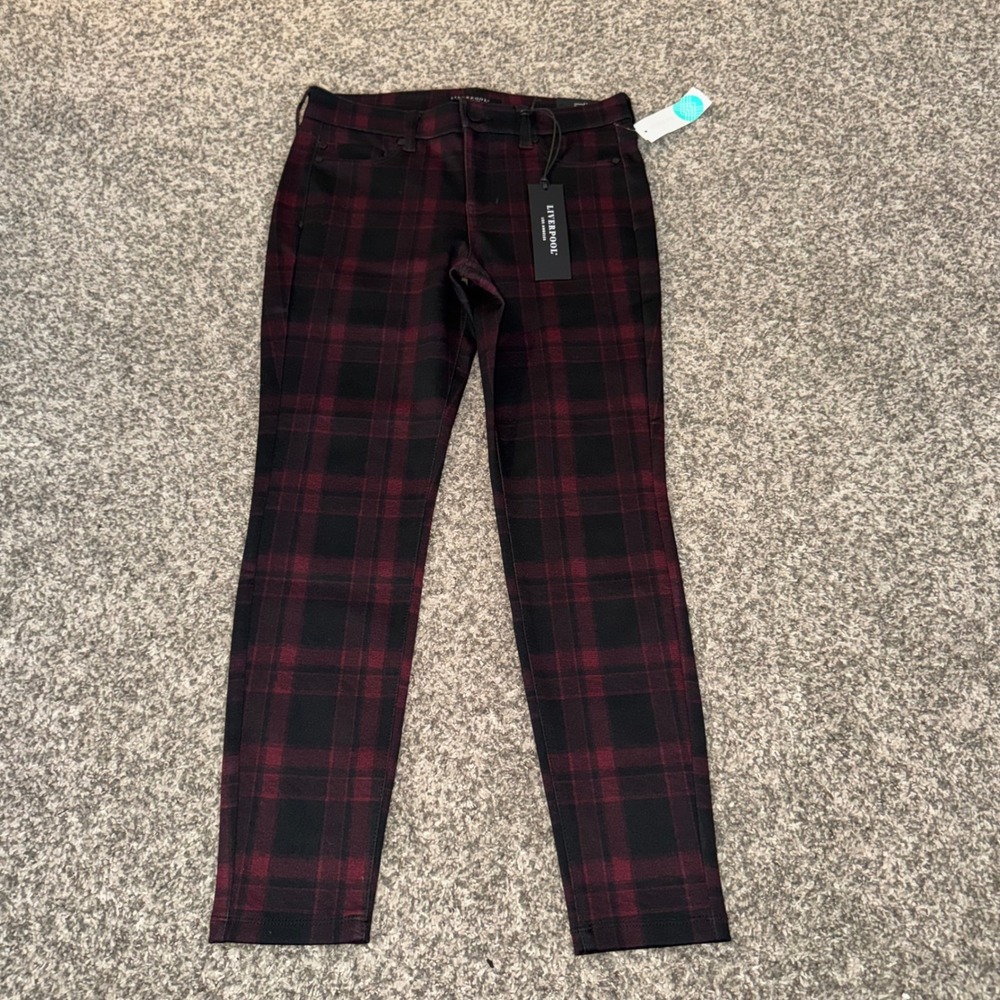 Liverpool Los Angeles Gia Glider Pull On Skinny Pants Burgundy Black Plaid 6P 28